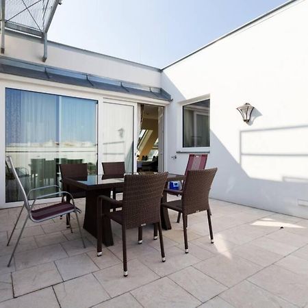 Apartament Grosses Penthouse #12 Mit Terrasse Und Aussicht Wiedeń Zewnętrze zdjęcie
