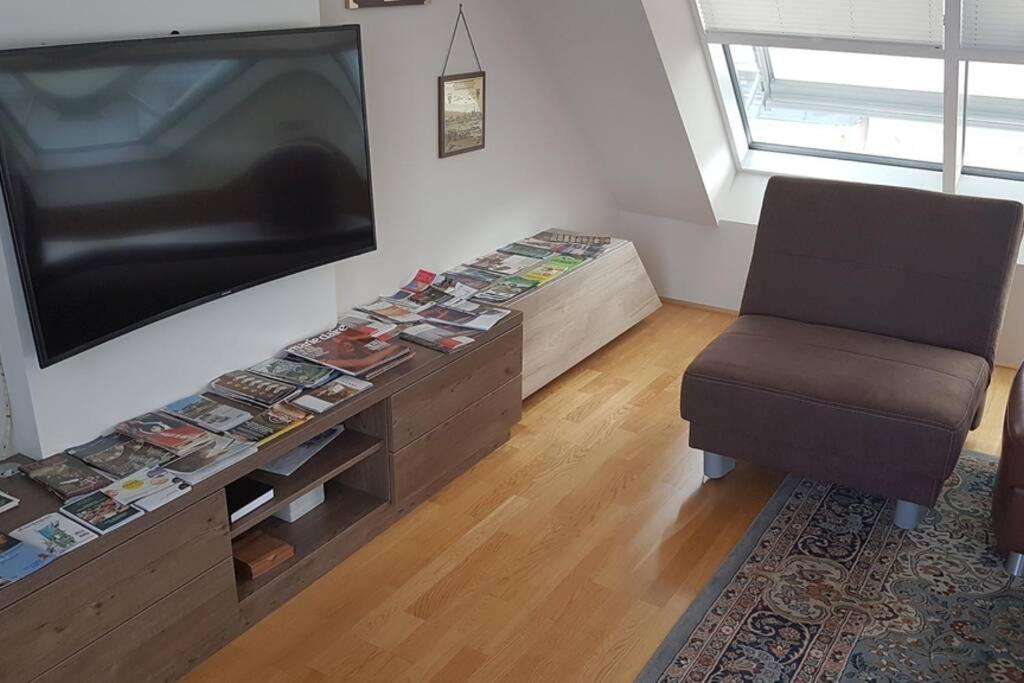 Apartament Grosses Penthouse #12 Mit Terrasse Und Aussicht Wiedeń Zewnętrze zdjęcie